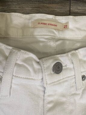Levi’s Classic Straight White Jeans, Size 27